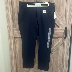 Old Navy Women’s High-Rise Pixie Pants, Size 16, NEW WITH TAGS!